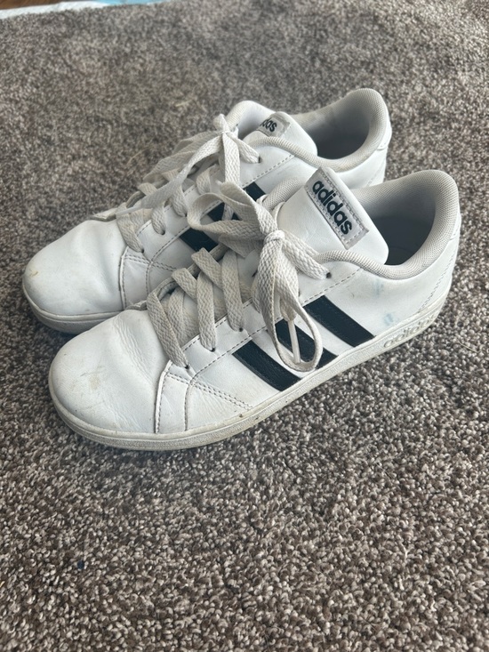 adidas Other - Kid’s Adidas Size 4 White Sneakers with Black Stripes water resistant coating